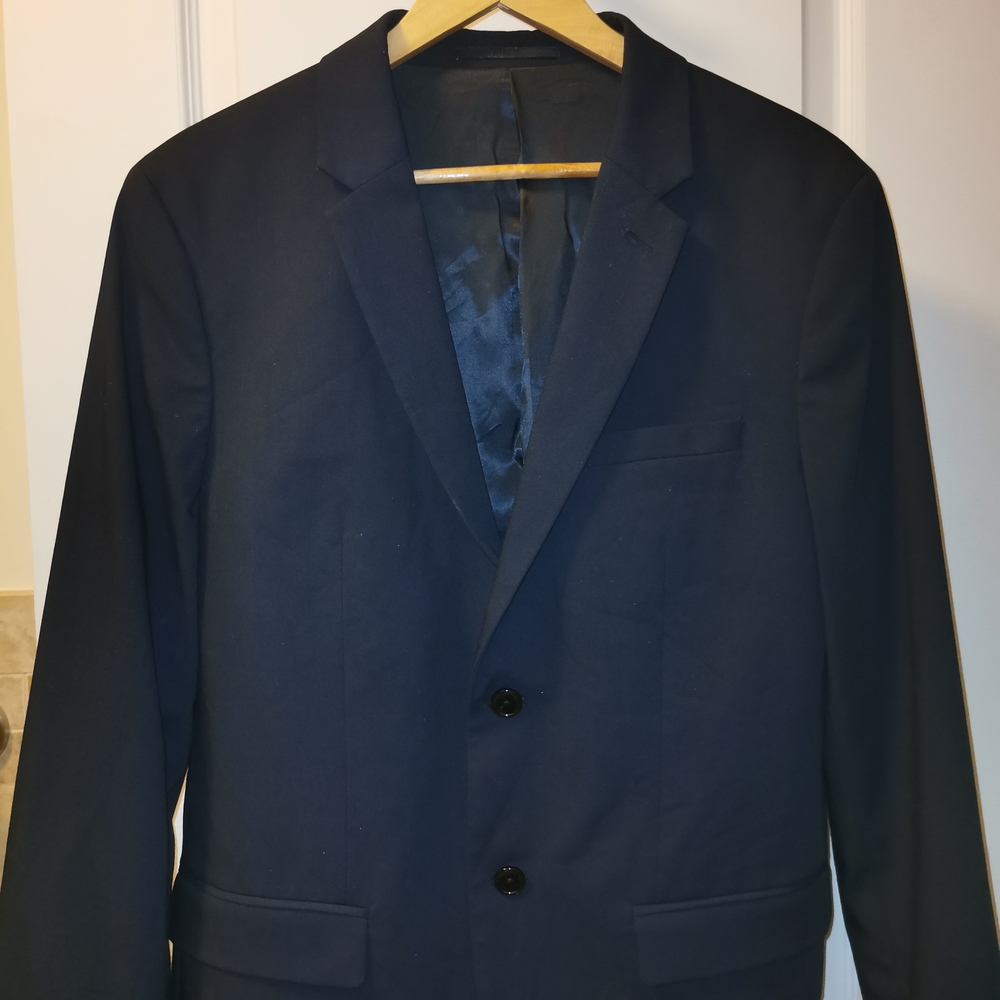 Elegant Men's Navy Blazer